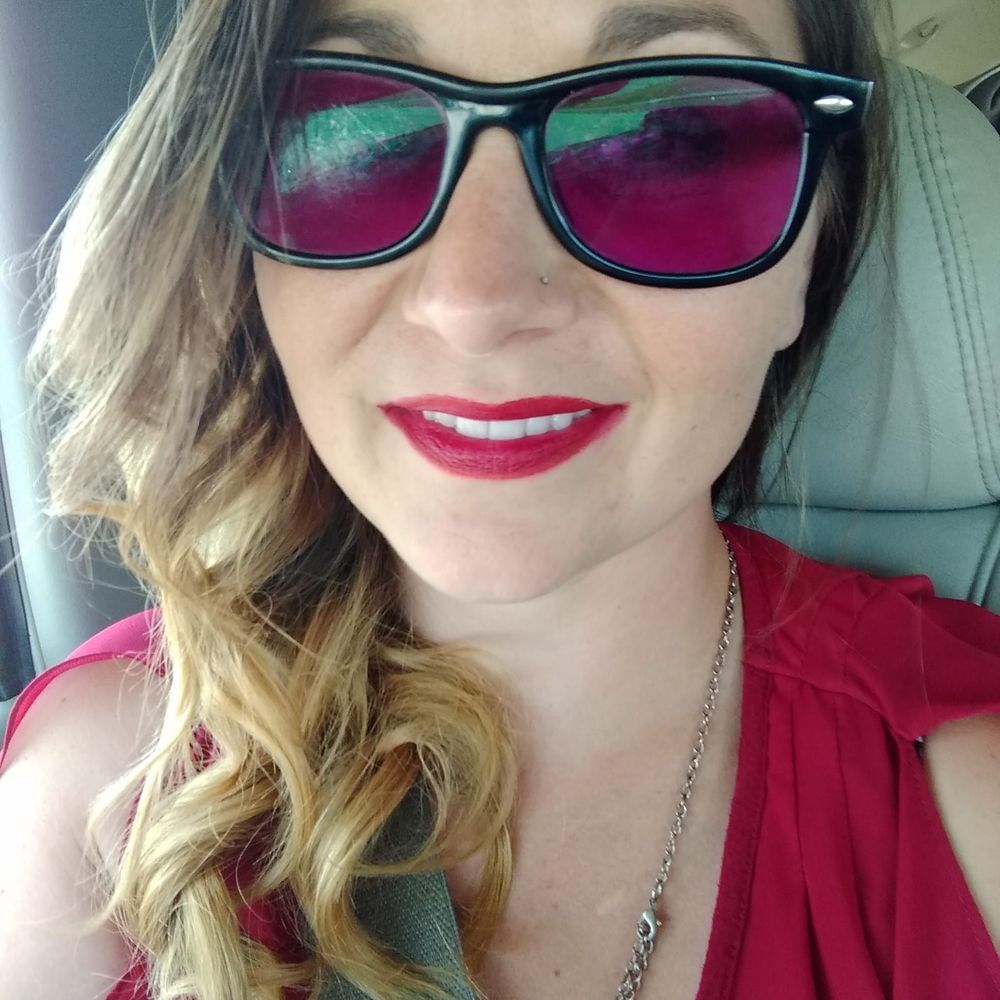 Meet your Posher, Renea